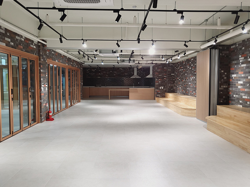 거점 운영 관리 사업